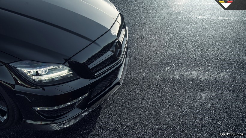 黑色奔驰CLS63图片