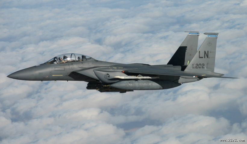 F-15战斗机图片