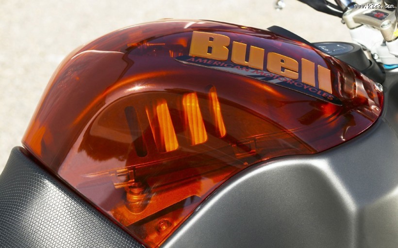 摩托车局部特写图片