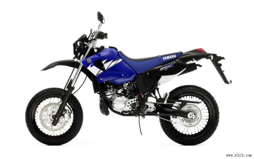 雅马哈摩托车图片