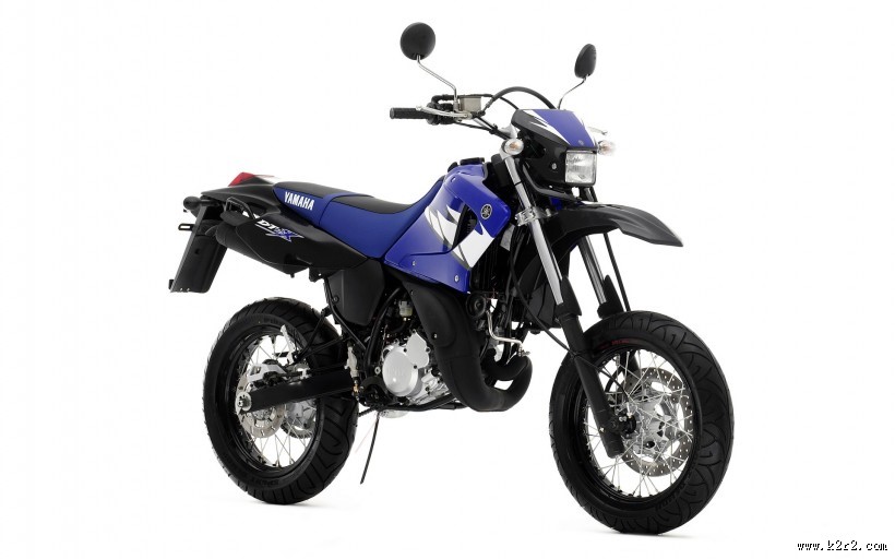 雅马哈摩托车图片
