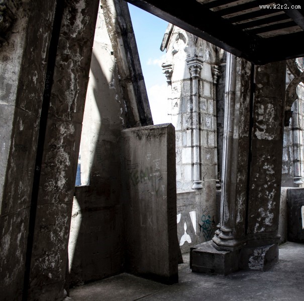 废弃的建筑图片