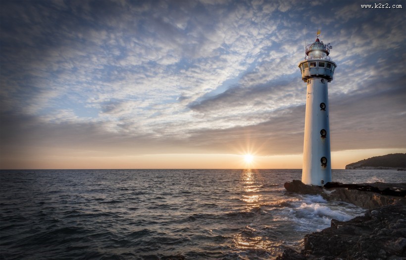 高高耸立的灯塔图片大全