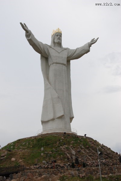 欧美风格的人物雕像图片