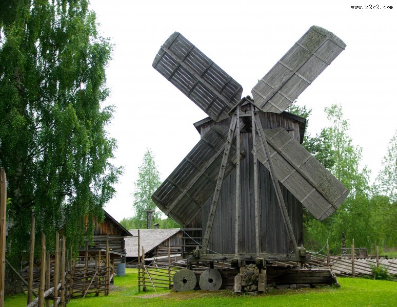 高大的荷兰风车图片大全