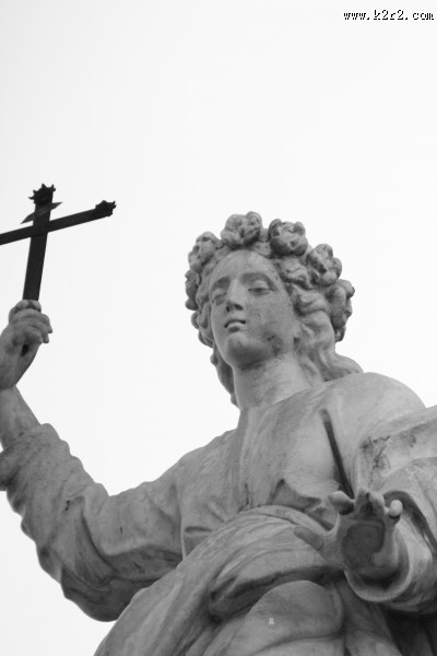 欧美风格的人物雕像图片