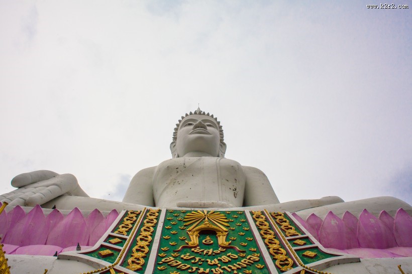 巨大的慈悲佛像图片大全