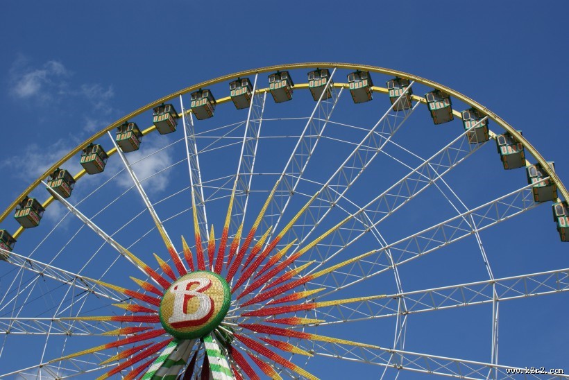 巨大的摩天轮图片