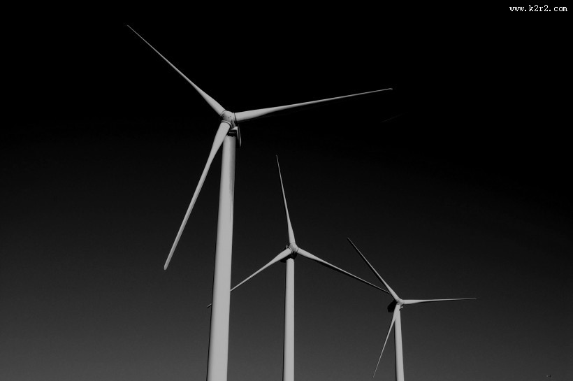 利用风力发电的风车图片