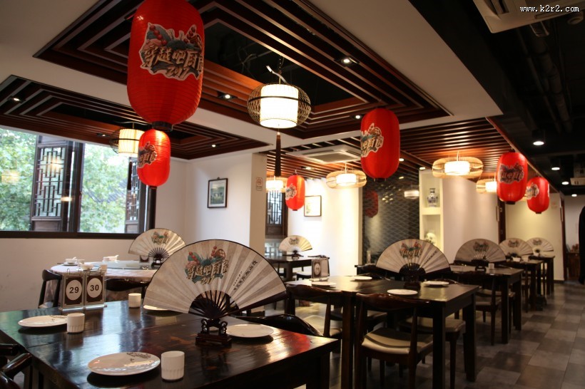 古香古色的中式饭店图片