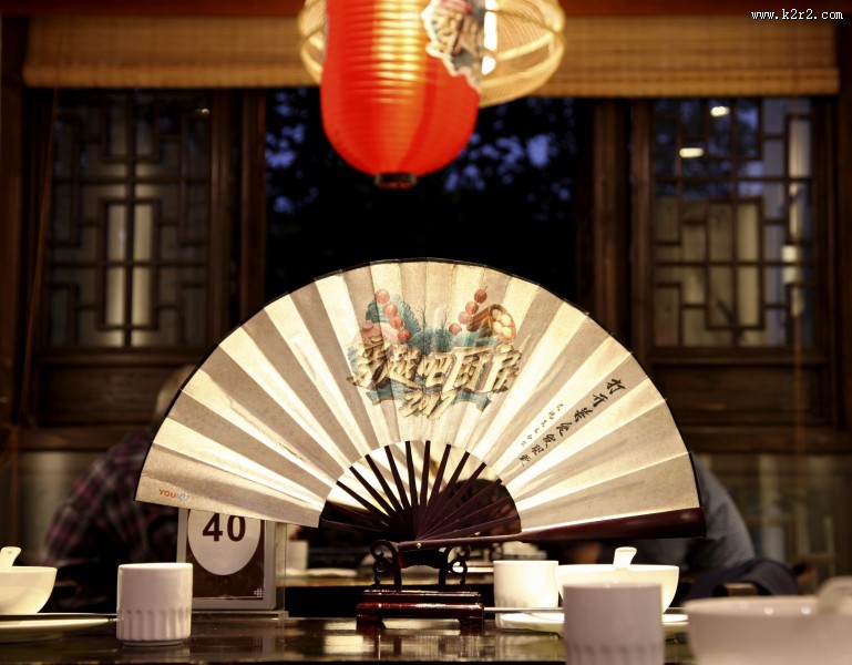 古香古色的中式饭店图片