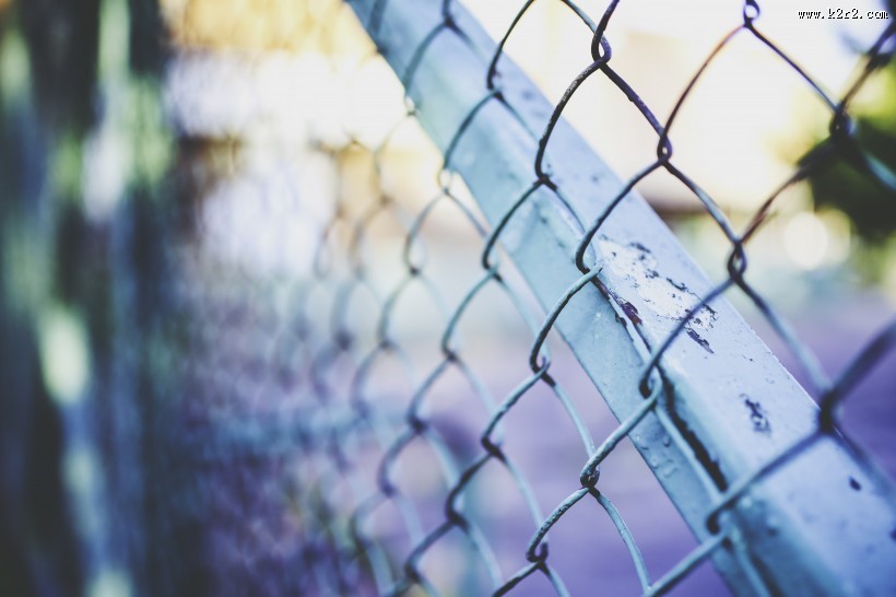 菱形排列的铁丝网图片