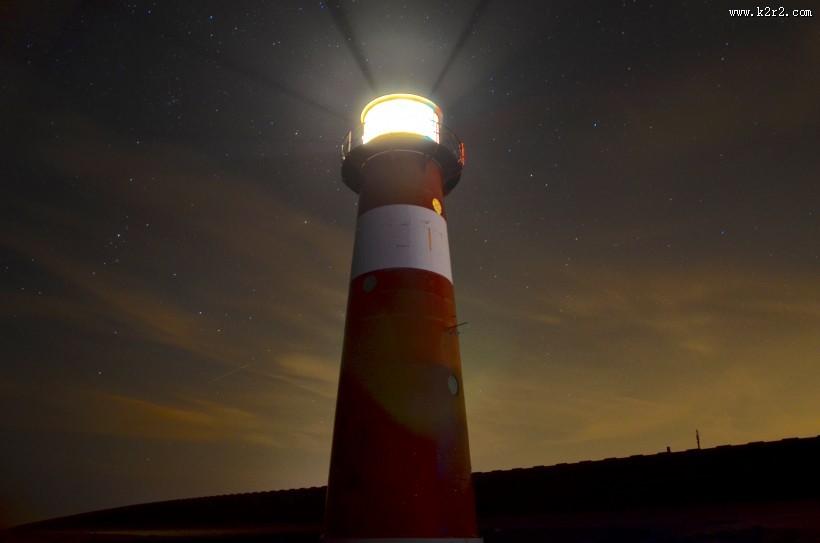 耸立的灯塔图片大全