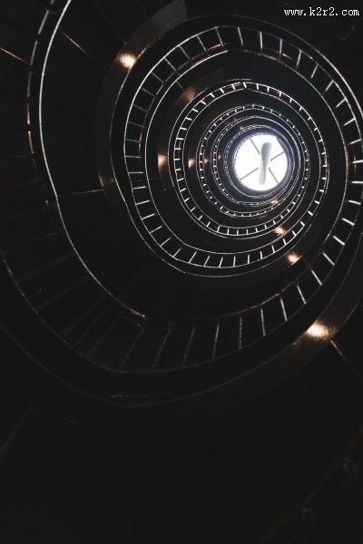 美妙的旋转楼梯图片