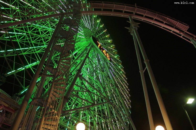 大型娱乐设施摩天轮图片