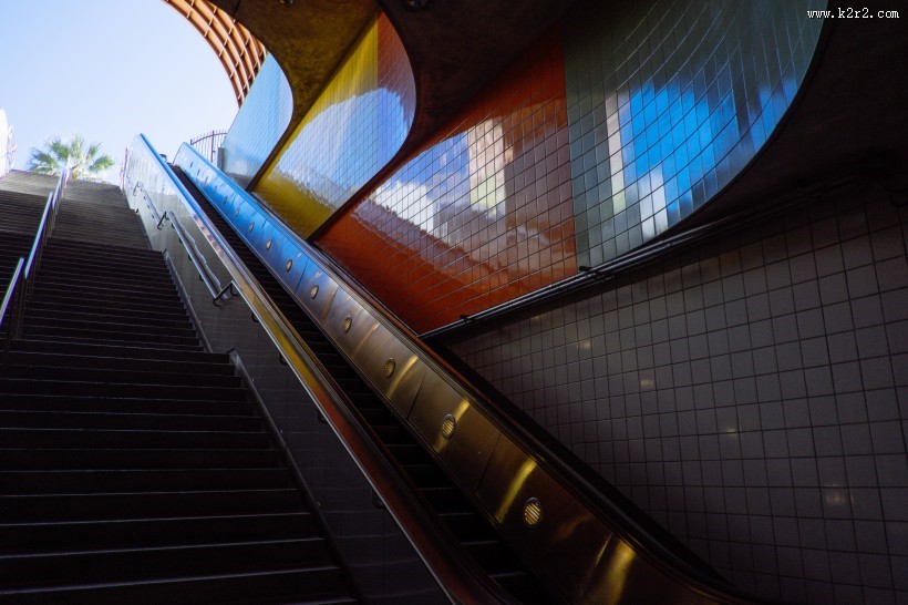 充满设计干的楼梯图片