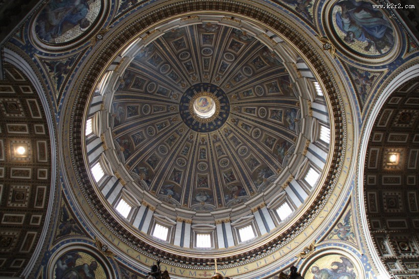 教堂的拱顶图片