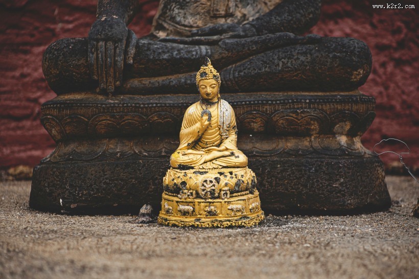 慈悲的佛像图片