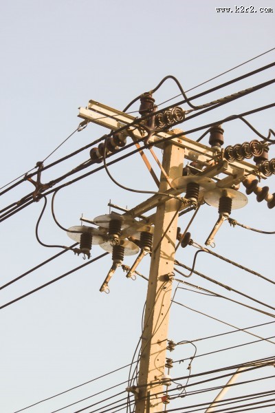 高压铁塔图片
