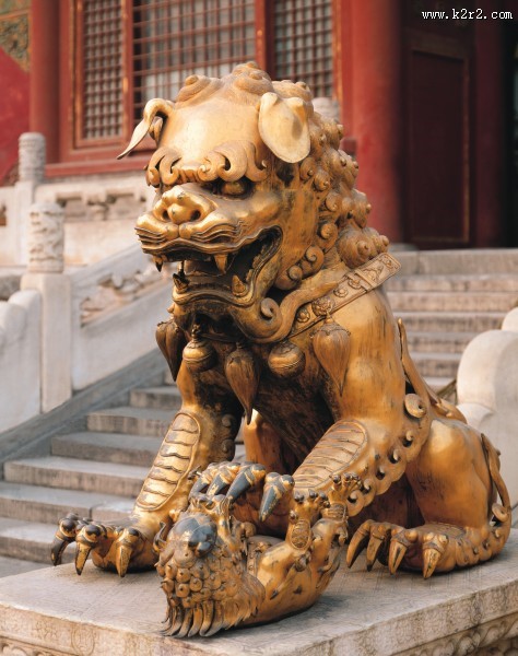 用于镇宅的铜狮图片