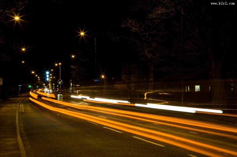 星光熠熠的路灯图片