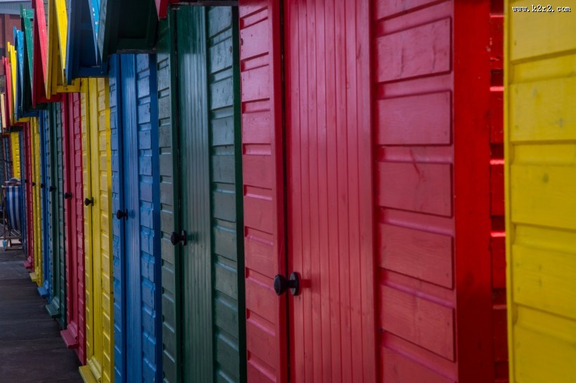 丰富多彩的沙滩小屋图片