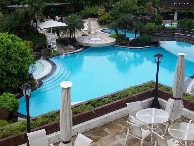 豪华别墅露天泳池图片