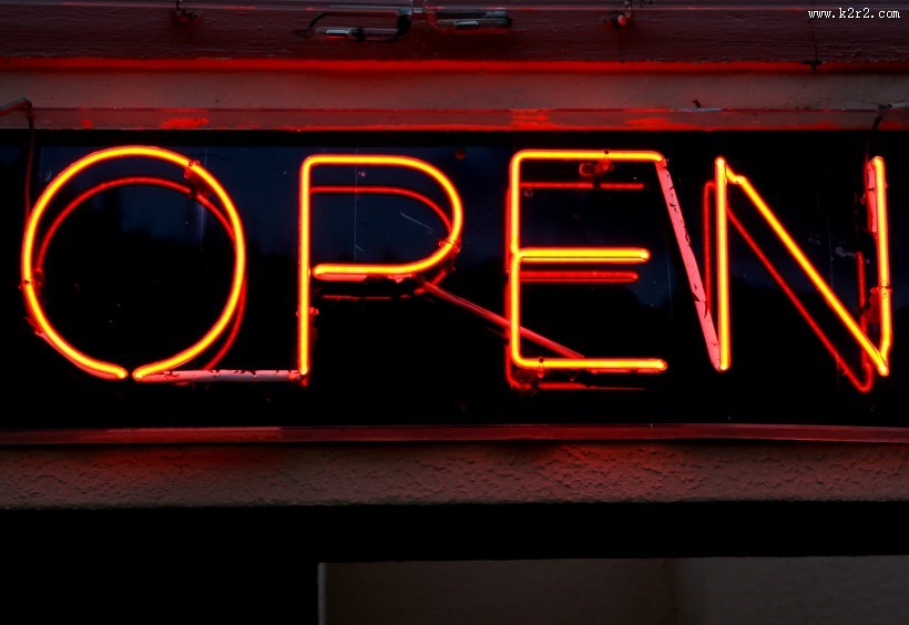 璀璨夺目的霓虹灯图片