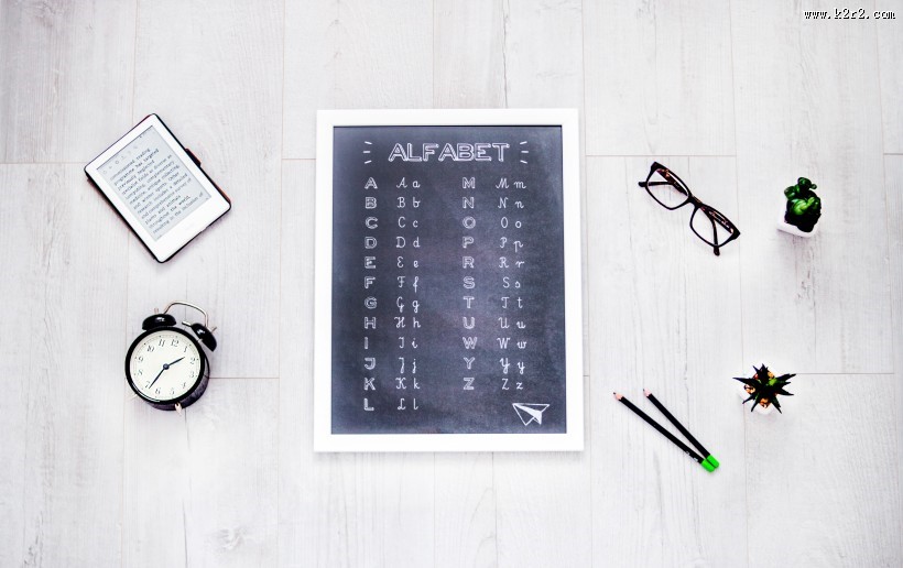 干净整洁的桌面图片