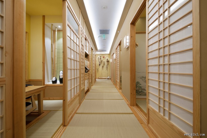 日本餐厅内部陈设图片