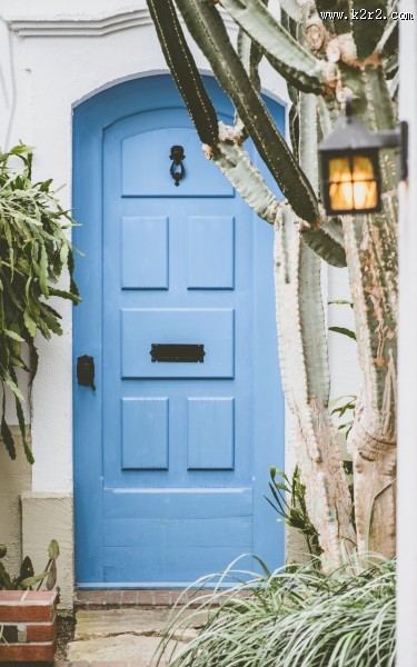 颜色各异的门图片大全