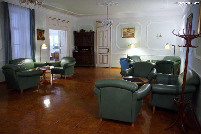 外形各异的单人沙发图片大全