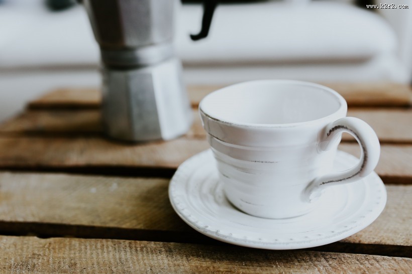 黑白色系的家居装饰图片