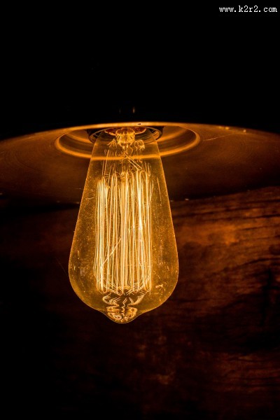 点亮了的灯图片