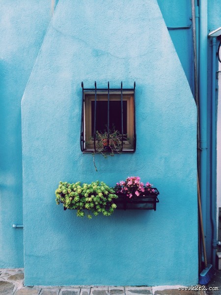 外形各异的窗户图片