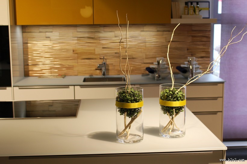 简洁干净的厨房图片