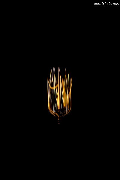 黑暗中的灯图片