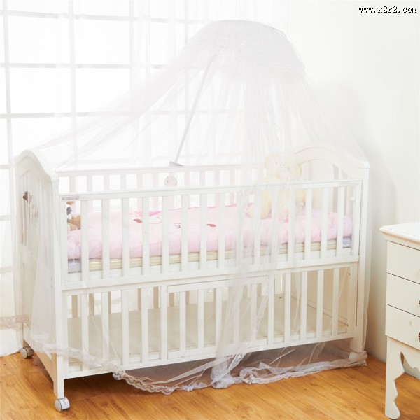 可爱的婴儿床图片