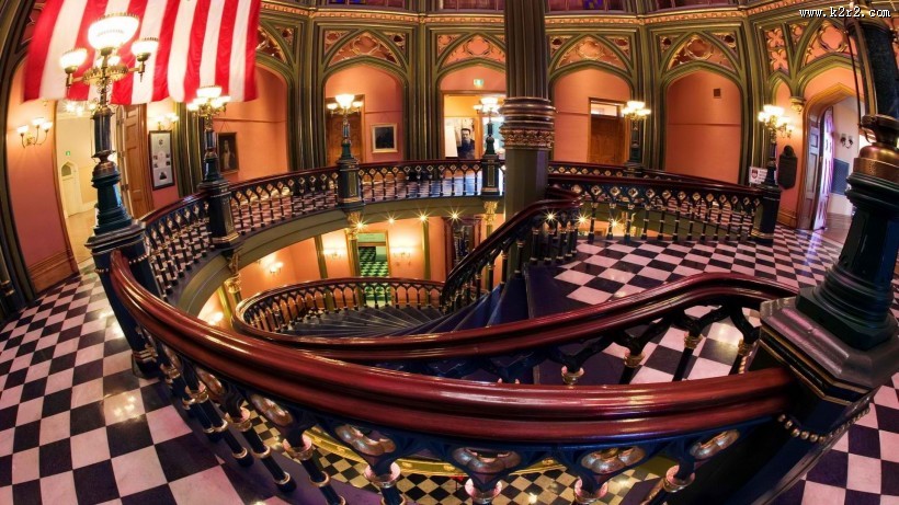 旋转楼梯设计欣赏图片