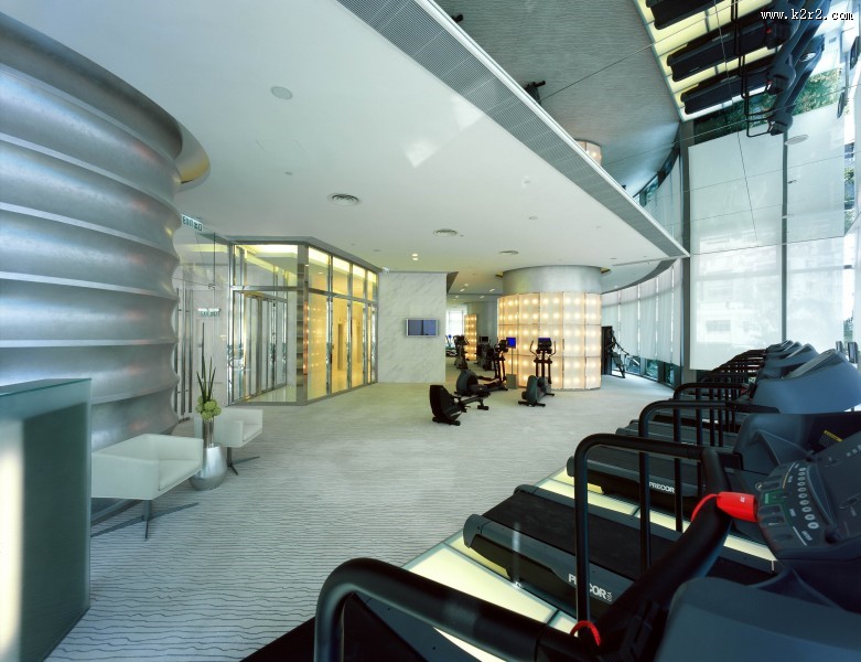 香港农甫道18号会所健身室图片