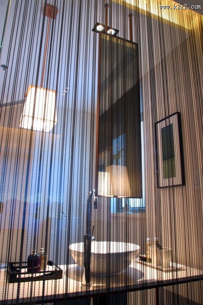 擎天半岛卫生间样板图片