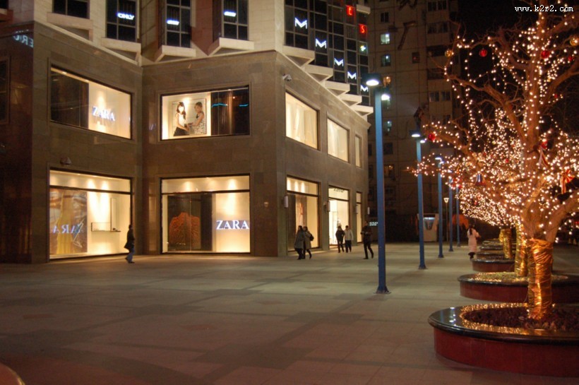 ZARA店面设计图片