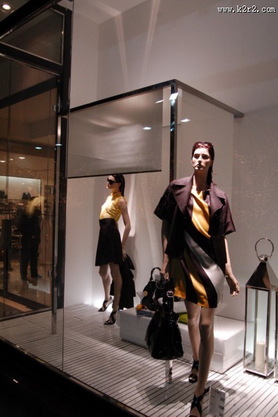 ZARA店面设计图片