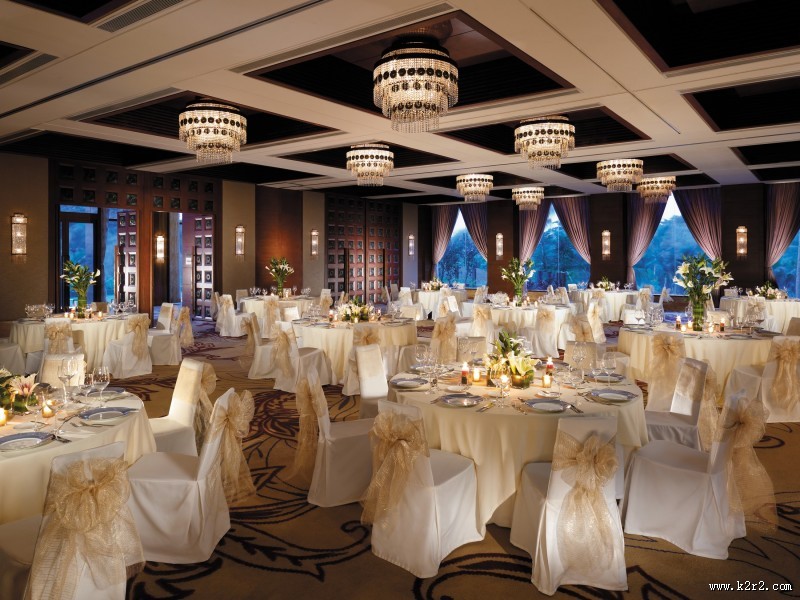 菲律宾香格里拉长滩岛度假村宴会厅图片