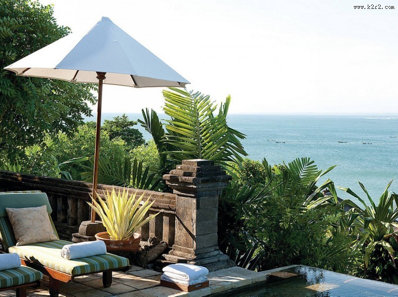 巴厘岛金巴兰海湾四季酒店