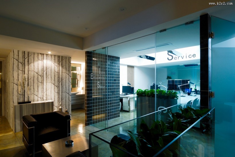 简约创意办公室装潢设计图片