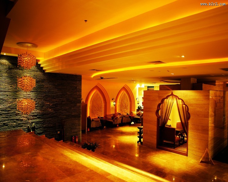 胡志强-奇奥柏查美容美发院装潢设计图片大全