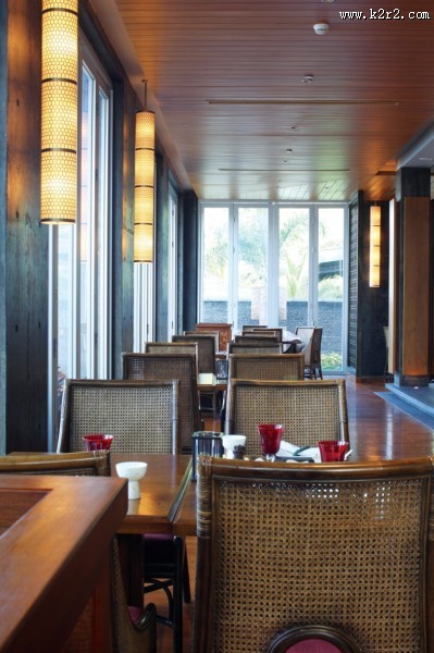 倚洋餐厅装修设计图片