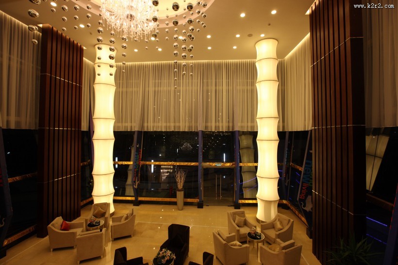 成都新世界售楼处装修设计图片