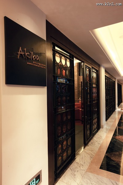 日本秋叶餐厅装潢设计图片